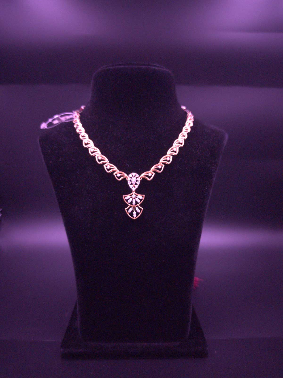 Necklace1