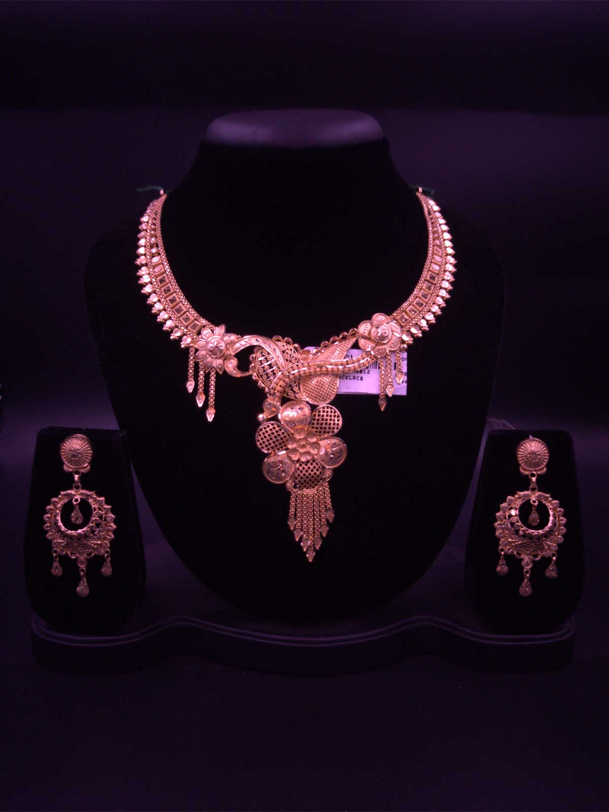 Necklace8